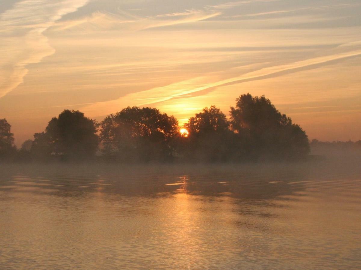 B&B De Strandhoeve Giethoorn Esterno foto